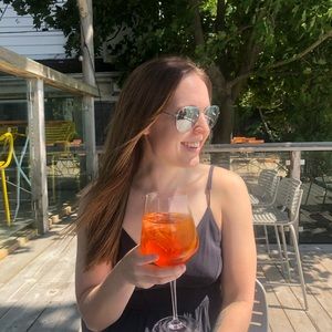 Meet your Posher, Kendra